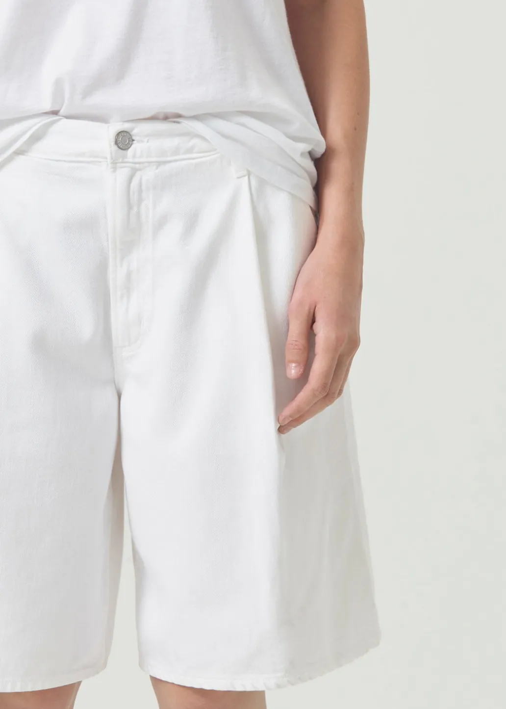 AGOLDE Ellis Trouser Short In Milkshake Clearance