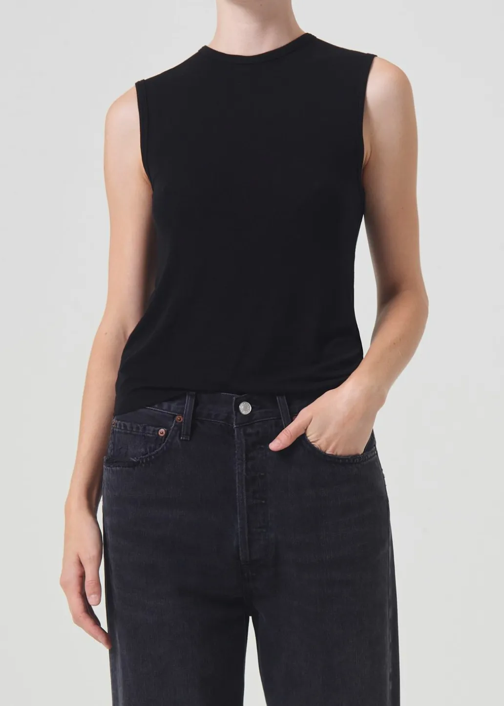 AGOLDE Nikita Tee In Black Discount