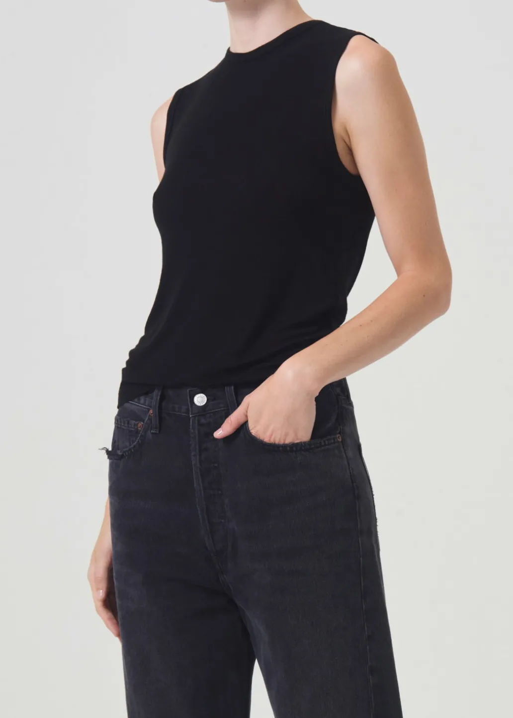 AGOLDE Nikita Tee In Black Discount